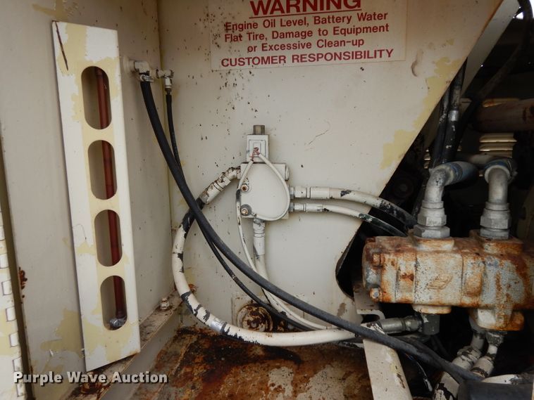 image for item DH2377 1993 JLG 40HA  boom lift