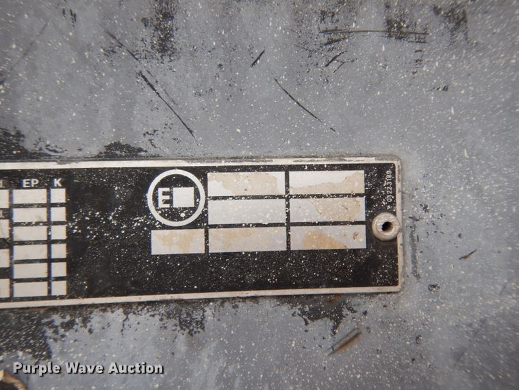 image for item DH2377 1993 JLG 40HA  boom lift