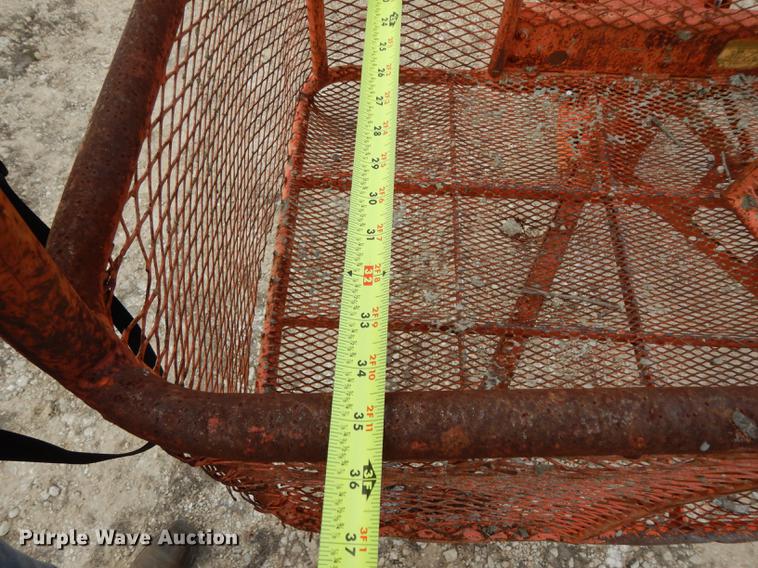 image for item DH2377 1993 JLG 40HA  boom lift