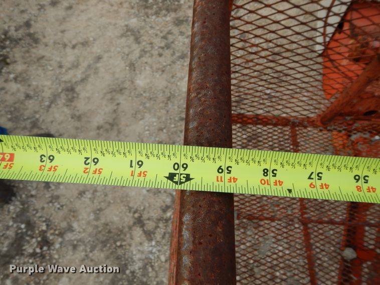 image for item DH2377 1993 JLG 40HA  boom lift