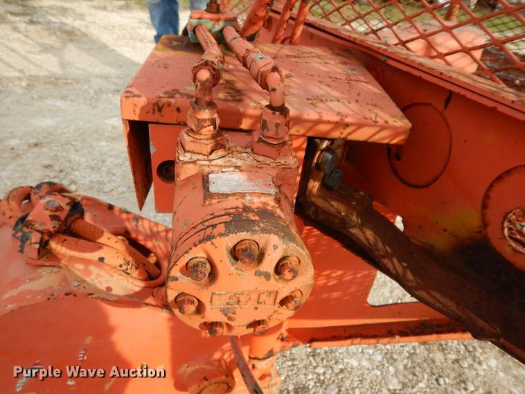 image for item DH2377 1993 JLG 40HA  boom lift