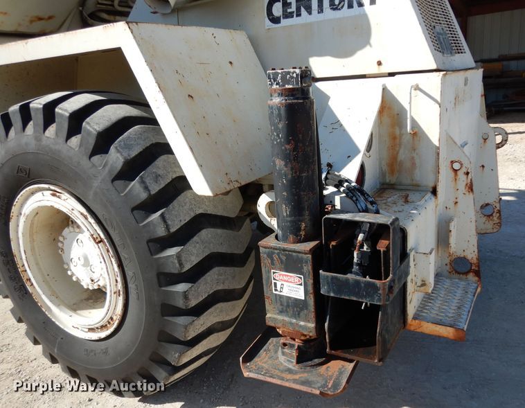 image for item DH2378 1999 P & H CN128 crane