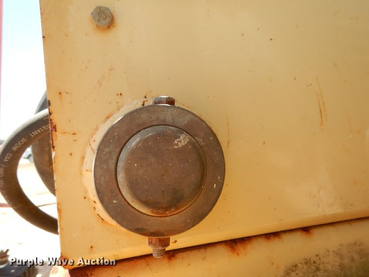 image for item DH2379 2000 JLG 40-RTS scissor lift