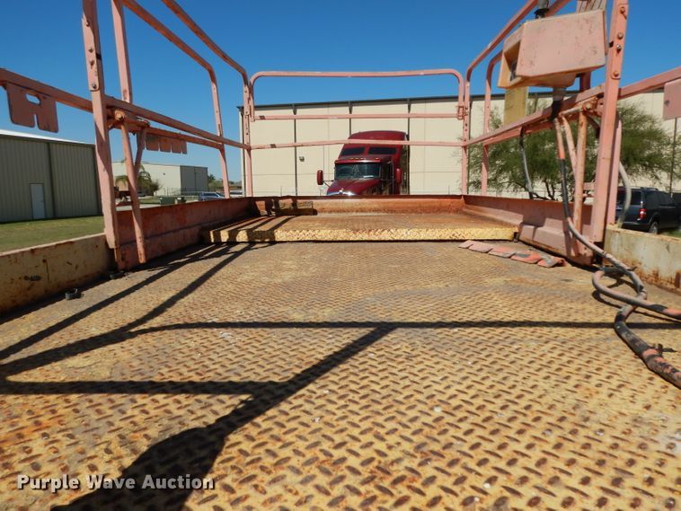 image for item DH2379 2000 JLG 40-RTS scissor lift