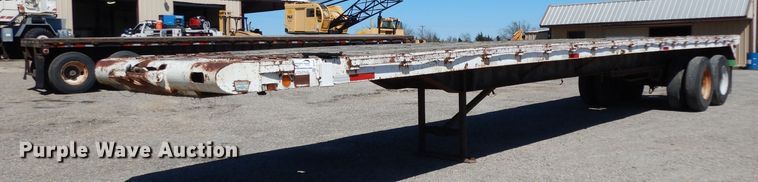 image for item DH2391 1973 Miller Float flatbed trailer