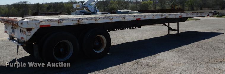 image for item DH2391 1973 Miller Float flatbed trailer