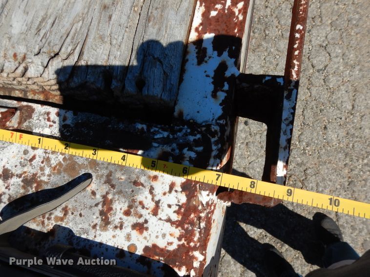 image for item DH2391 1973 Miller Float flatbed trailer