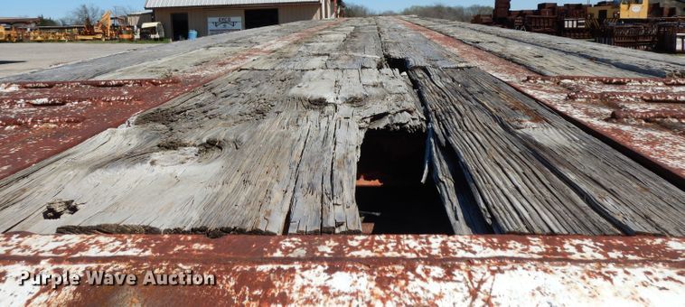 image for item DH2391 1973 Miller Float flatbed trailer