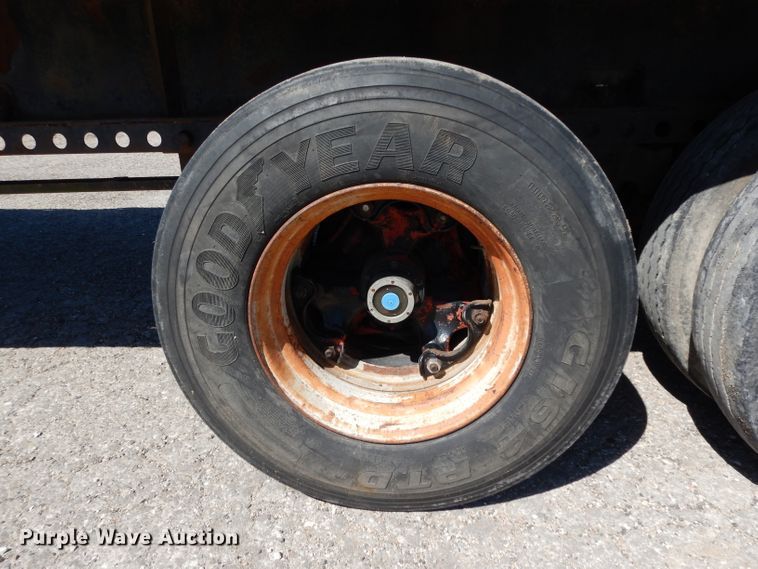 image for item DH2391 1973 Miller Float flatbed trailer