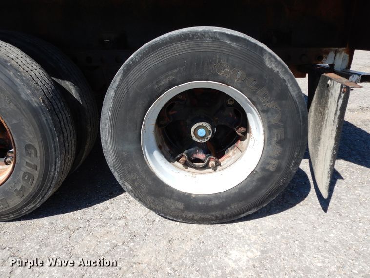 image for item DH2391 1973 Miller Float flatbed trailer