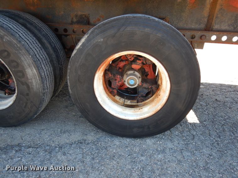 image for item DH2391 1973 Miller Float flatbed trailer