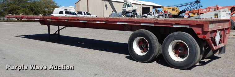 image for item DH2392 1979 Nabors flatbed trailer