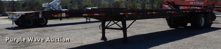 image for item DH2393 1973 Fruehauf FBEP40 flatbed trailer