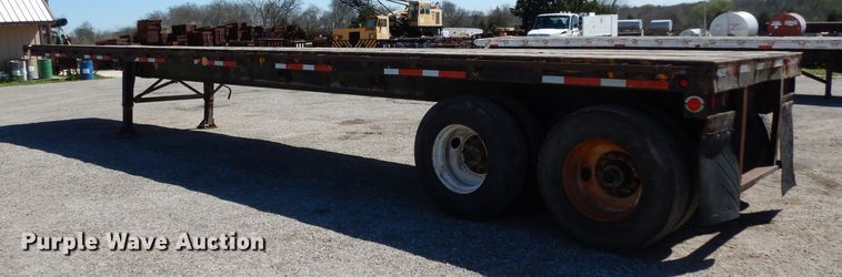 image for item DH2393 1973 Fruehauf FBEP40 flatbed trailer