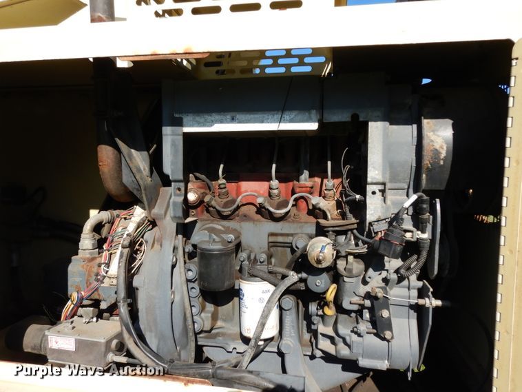 image for item DH2396 JLG 40H boom lift