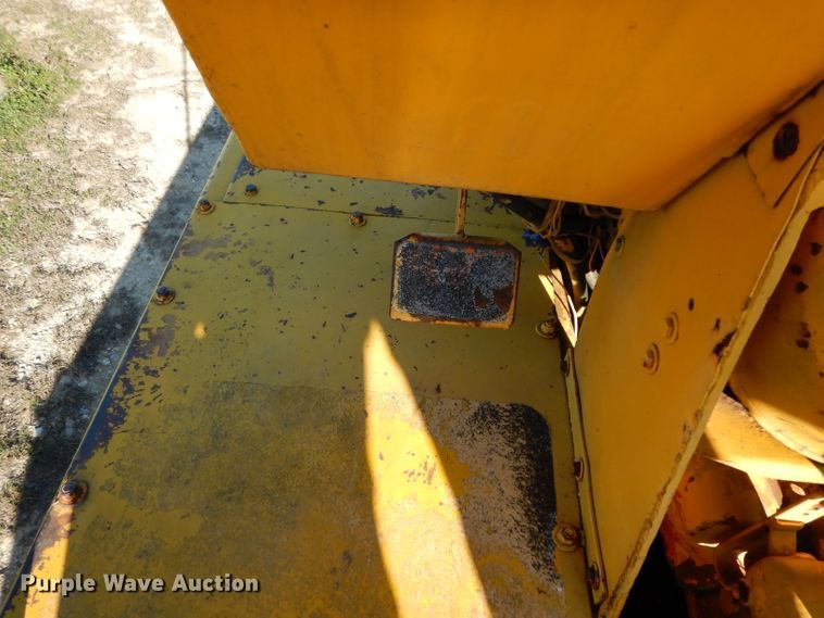 image for item DH2397 Bros pneumatic roller