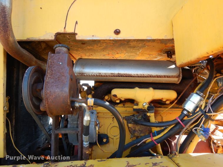 image for item DH2397 Bros pneumatic roller