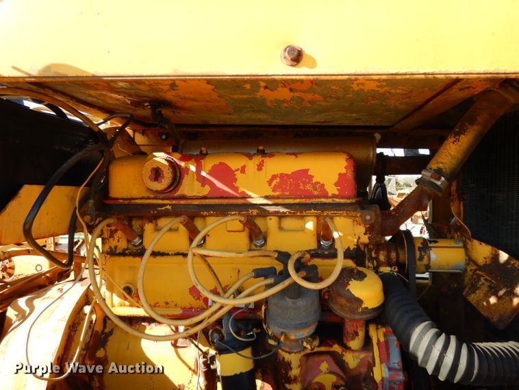 image for item DH2397 Bros pneumatic roller