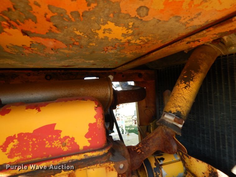 image for item DH2397 Bros pneumatic roller