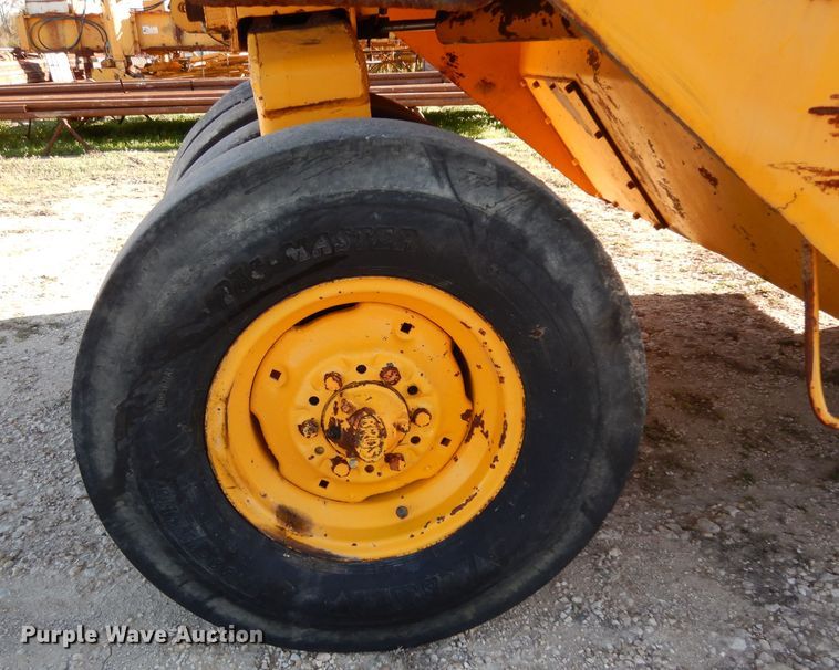 image for item DH2397 Bros pneumatic roller