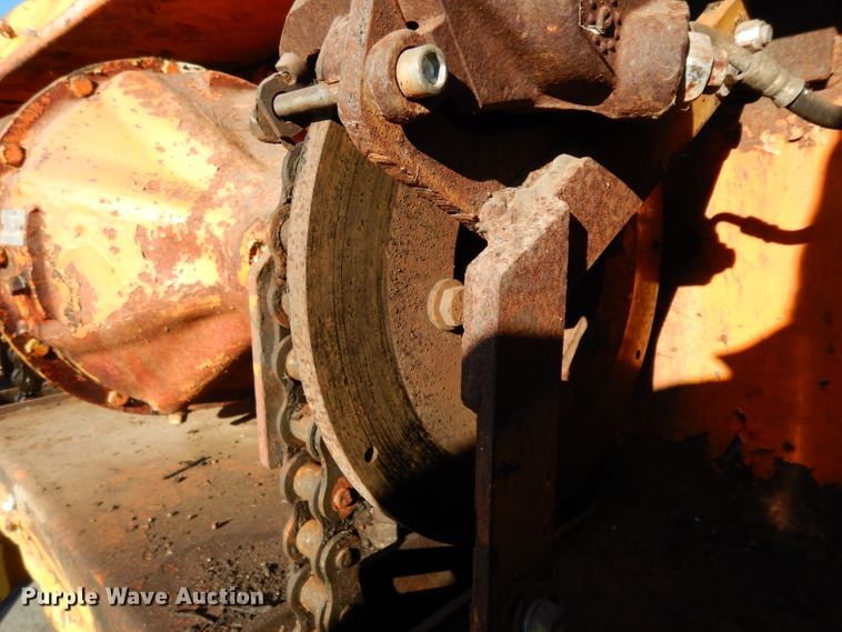 image for item DH2397 Bros pneumatic roller