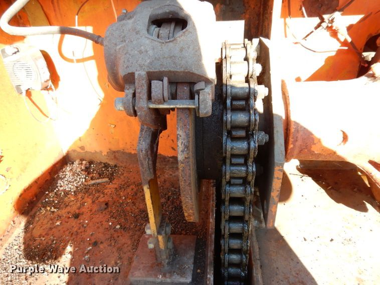 image for item DH2397 Bros pneumatic roller