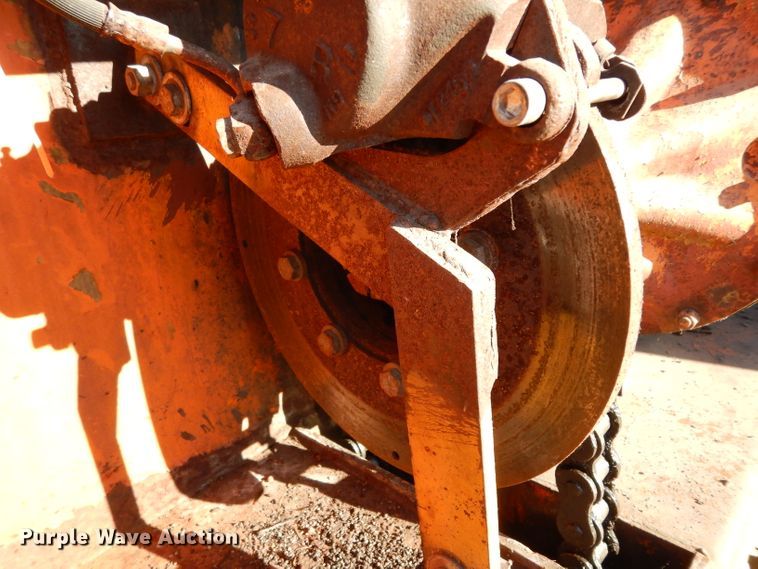 image for item DH2397 Bros pneumatic roller