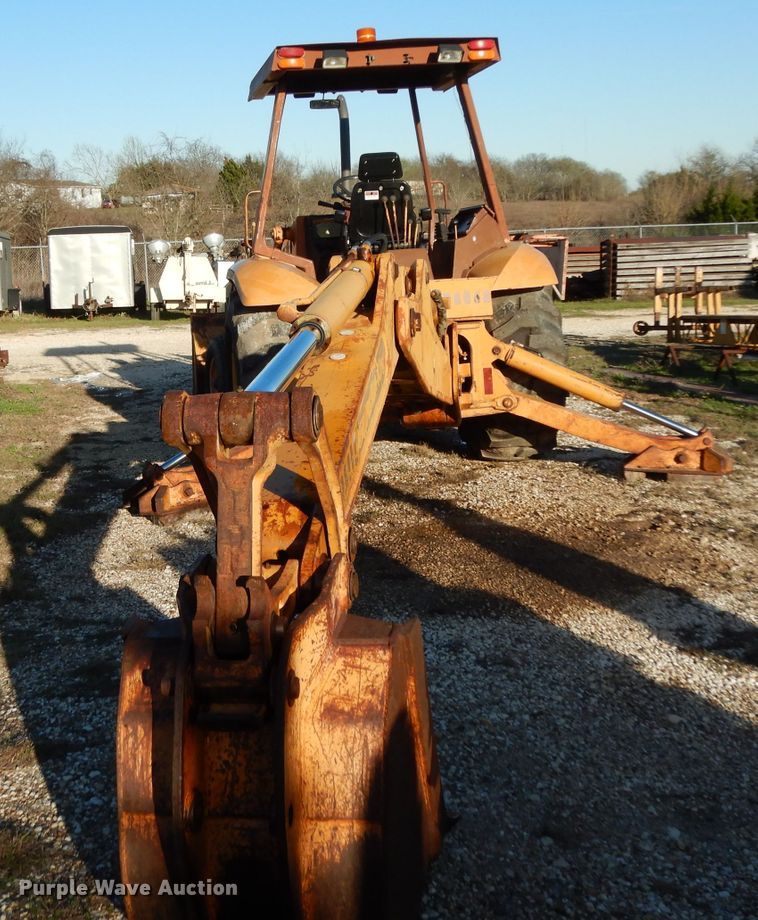 image for item DH2398 1994 Case 580 Super K backhoe