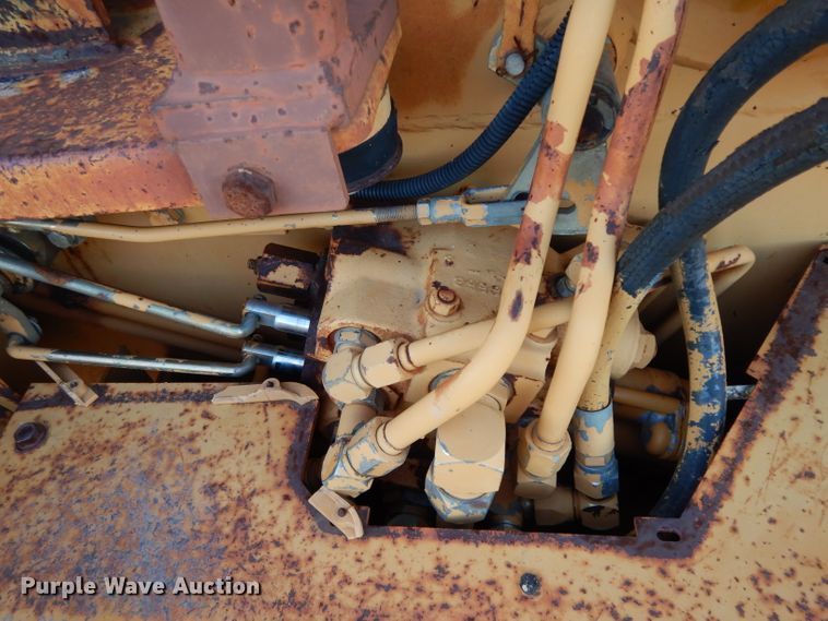 image for item DH2398 1994 Case 580 Super K backhoe
