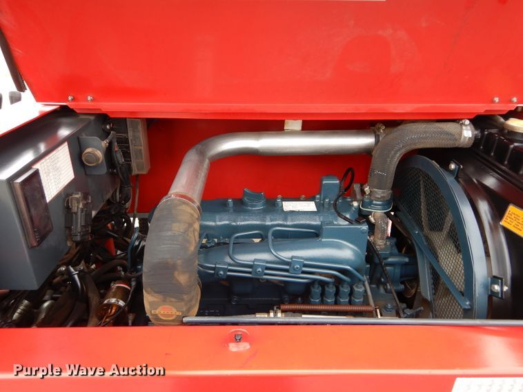 image for item DH4445 Moffett M50004W forklift