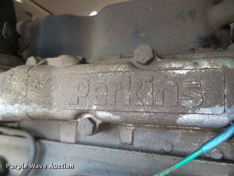 image for item DH4859 1986 New Holland L785  skid steer loader