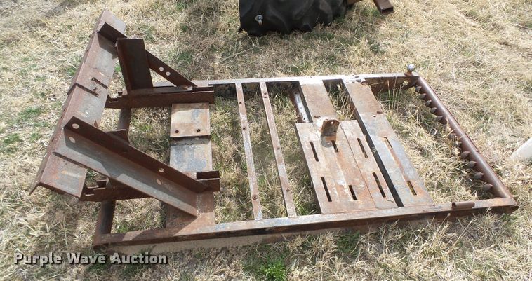 image for item DH4859 1986 New Holland L785  skid steer loader