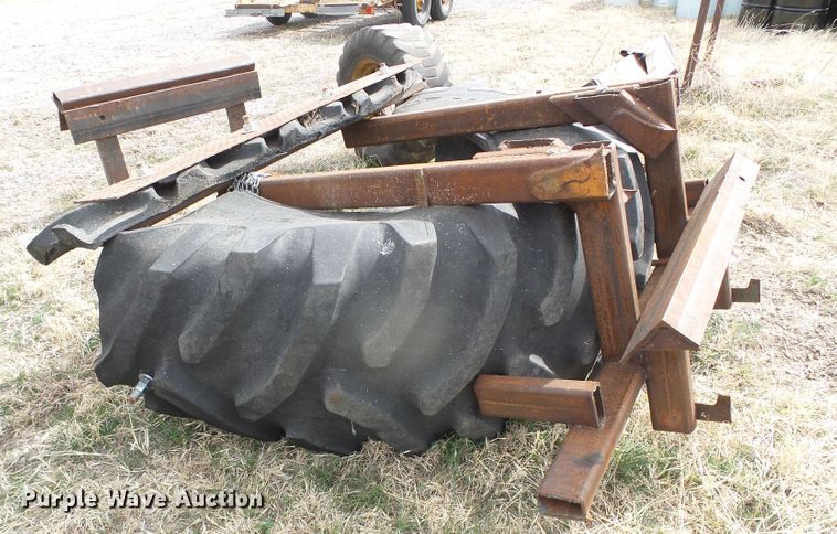 image for item DH4859 1986 New Holland L785  skid steer loader