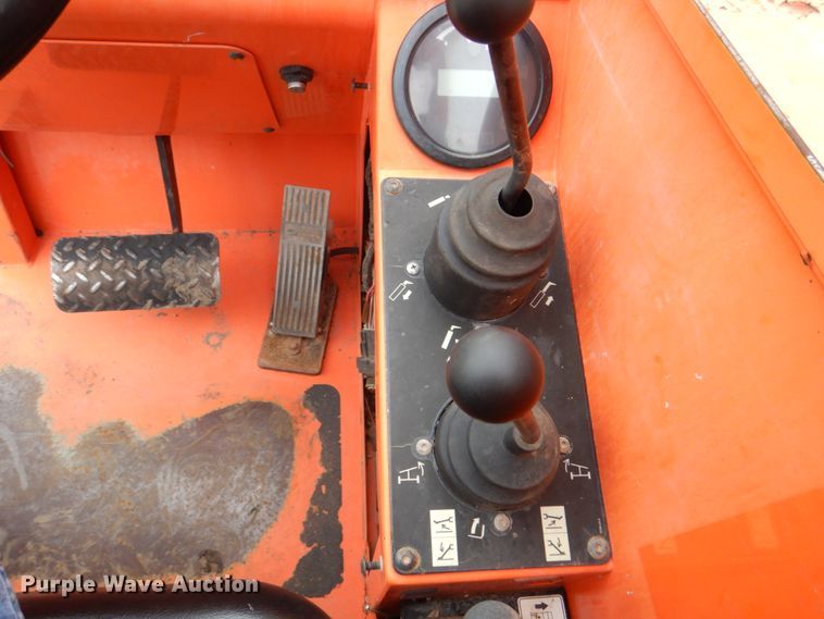 image for item DH5317 2013 JLG 8042  telehandler