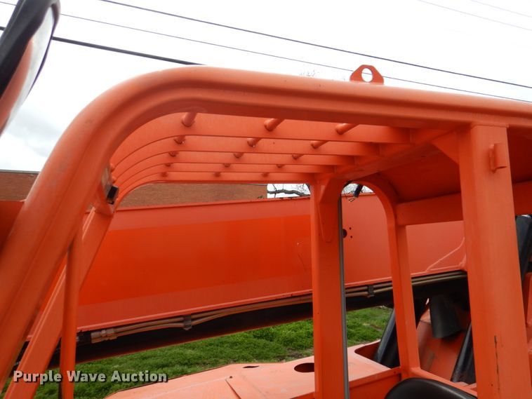 image for item DH5317 2013 JLG 8042  telehandler