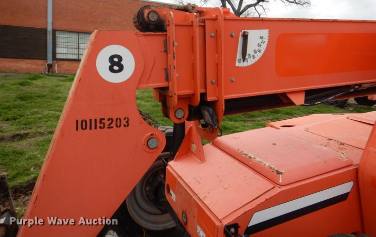 image for item DH5317 2013 JLG 8042  telehandler