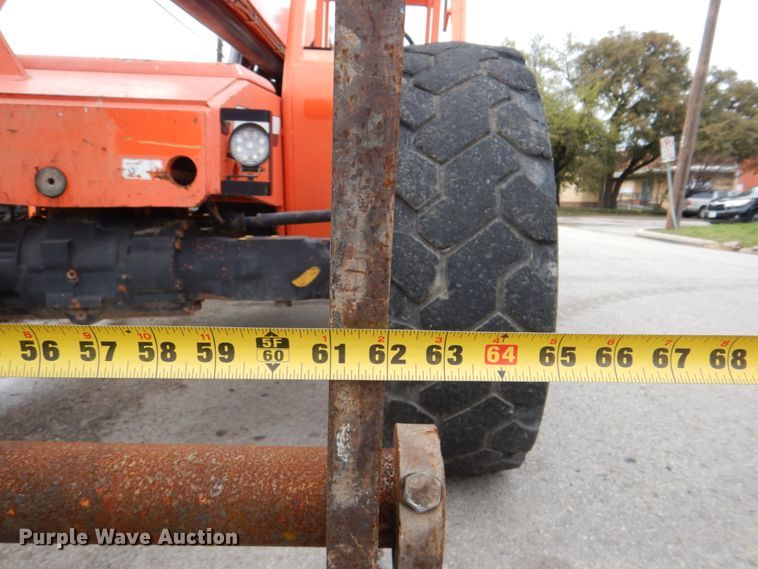 image for item DH5317 2013 JLG 8042  telehandler