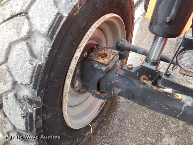 image for item DH5317 2013 JLG 8042  telehandler