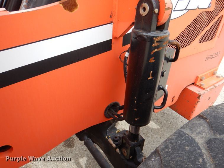 image for item DH5317 2013 JLG 8042  telehandler