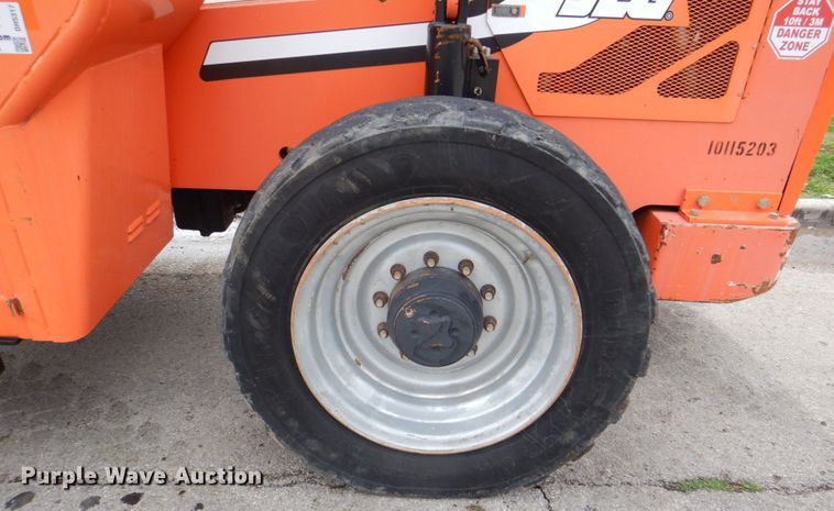 image for item DH5317 2013 JLG 8042  telehandler