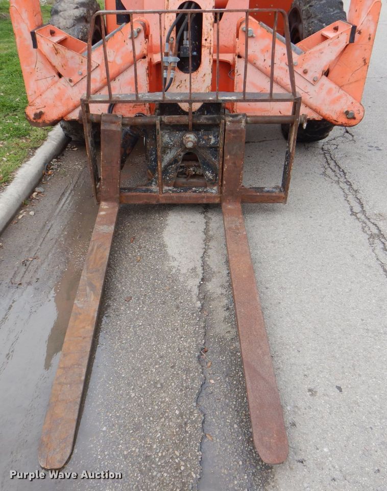 image for item DH5318 2006 JLG 1044-C-54 Series II  telehandler