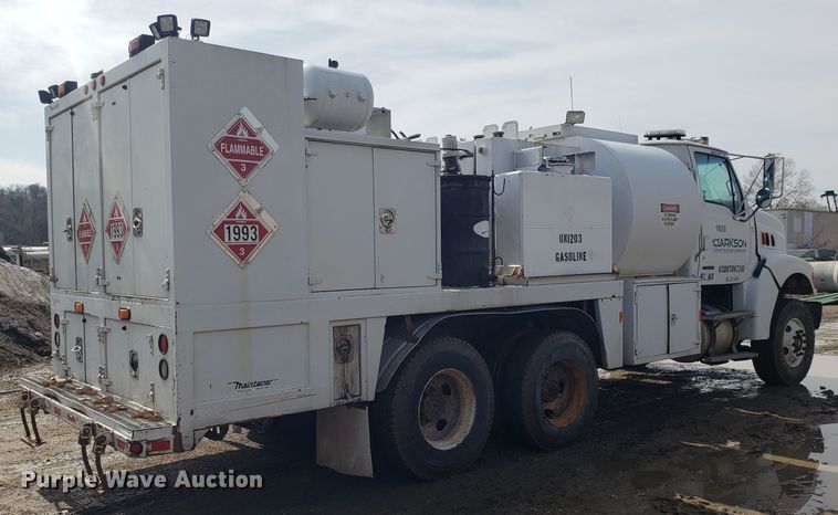 image for item DH5766 2005 Sterling L-Line lube truck