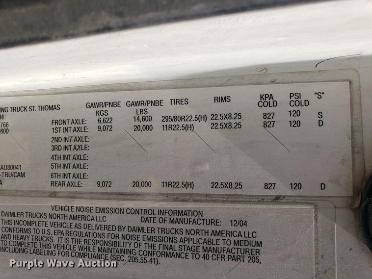 image for item DH5766 2005 Sterling L-Line lube truck