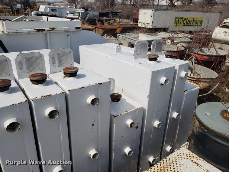 image for item DH5766 2005 Sterling L-Line lube truck