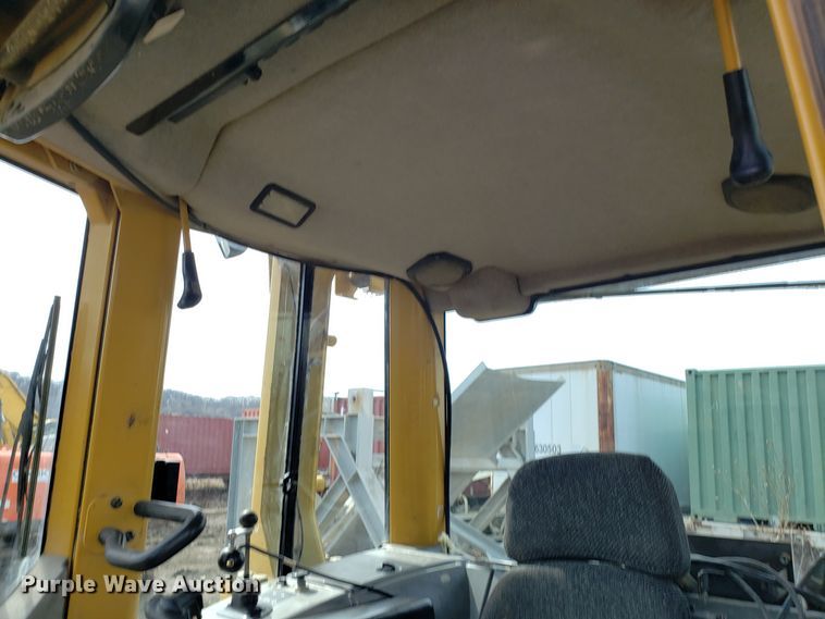 image for item DH5767 2006 Caterpillar D6N XL dozer