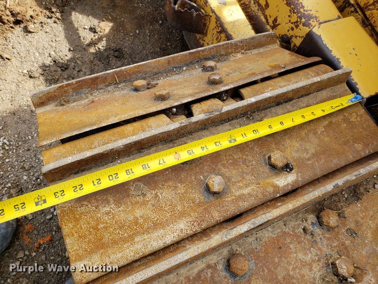 image for item DH5767 2006 Caterpillar D6N XL dozer