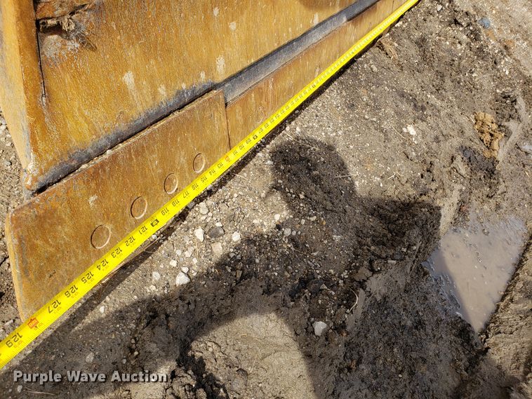 image for item DH5767 2006 Caterpillar D6N XL dozer