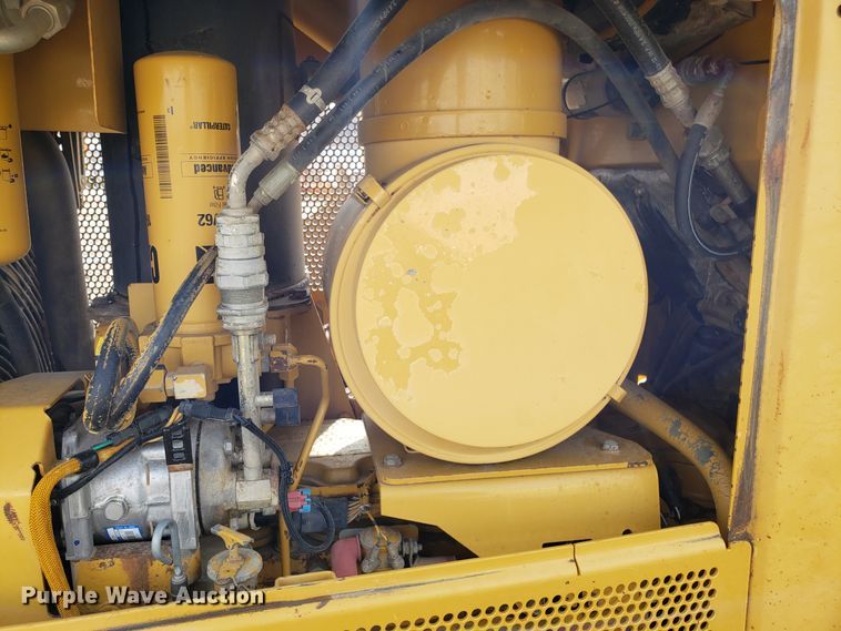 image for item DH5767 2006 Caterpillar D6N XL dozer