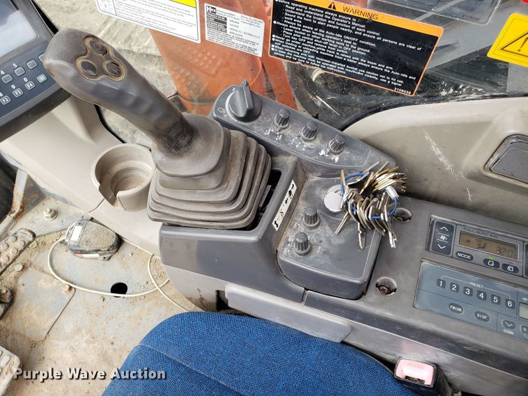 image for item DH5768 2008 Hitachi 350LC-3 excavator