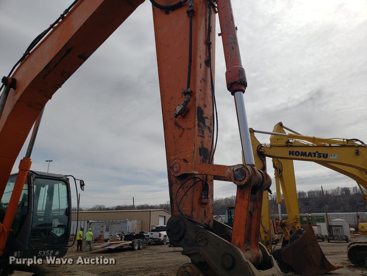 image for item DH5768 2008 Hitachi 350LC-3 excavator